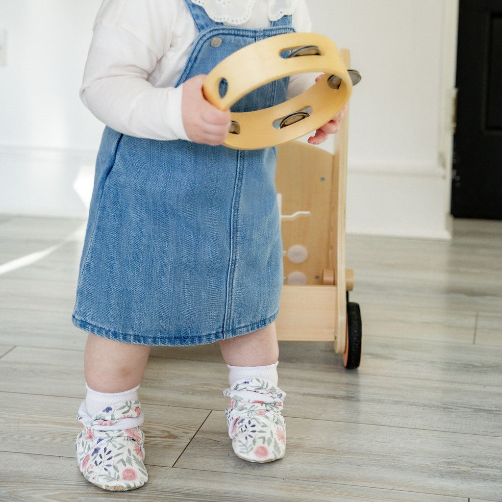 Rosa – Babyschuhe mit rutschfester Sohle, die nicht verrutschen | Snugabugz