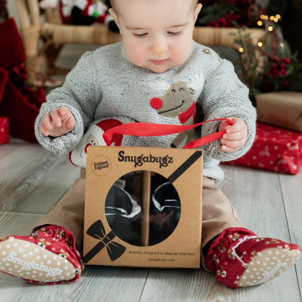Schwarzer Samt – Babyschuhe mit rutschfester Sohle | Snugabugz 