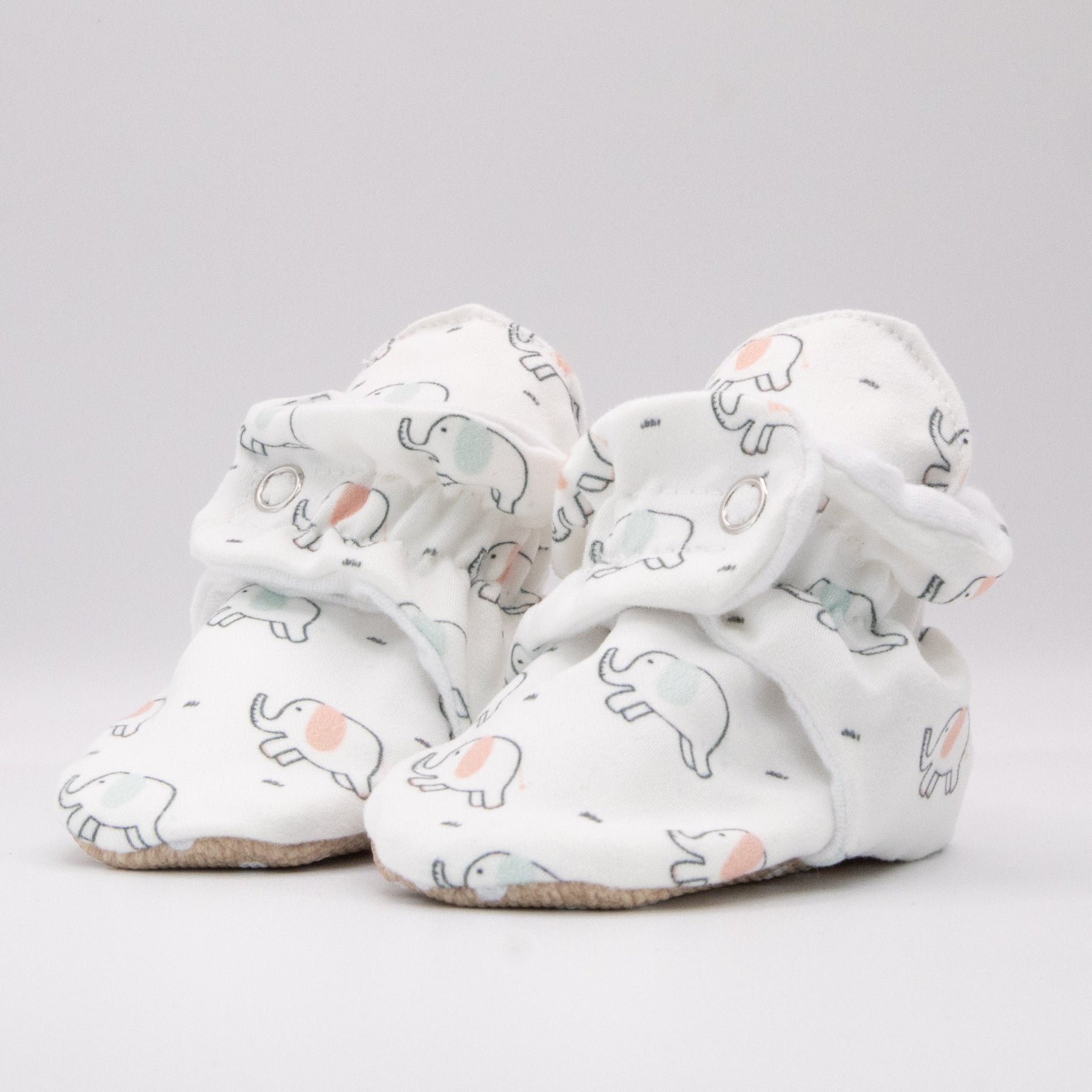 White Elephant Print Baby Booties That Stay On with Non Slip Soles Snugabugz