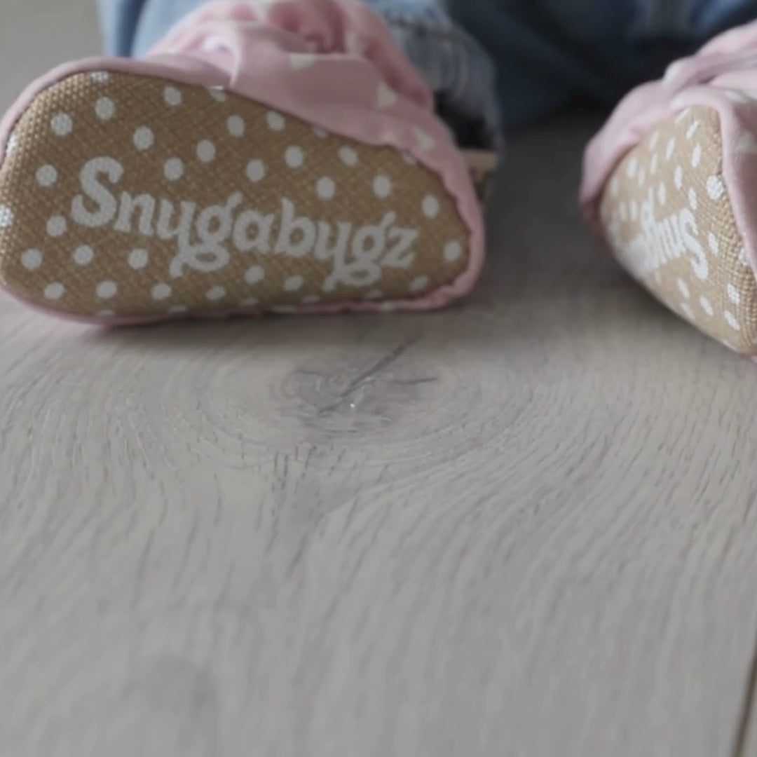 Pink - Stay On Baby Socks and Booties Bundle | Snugabugz